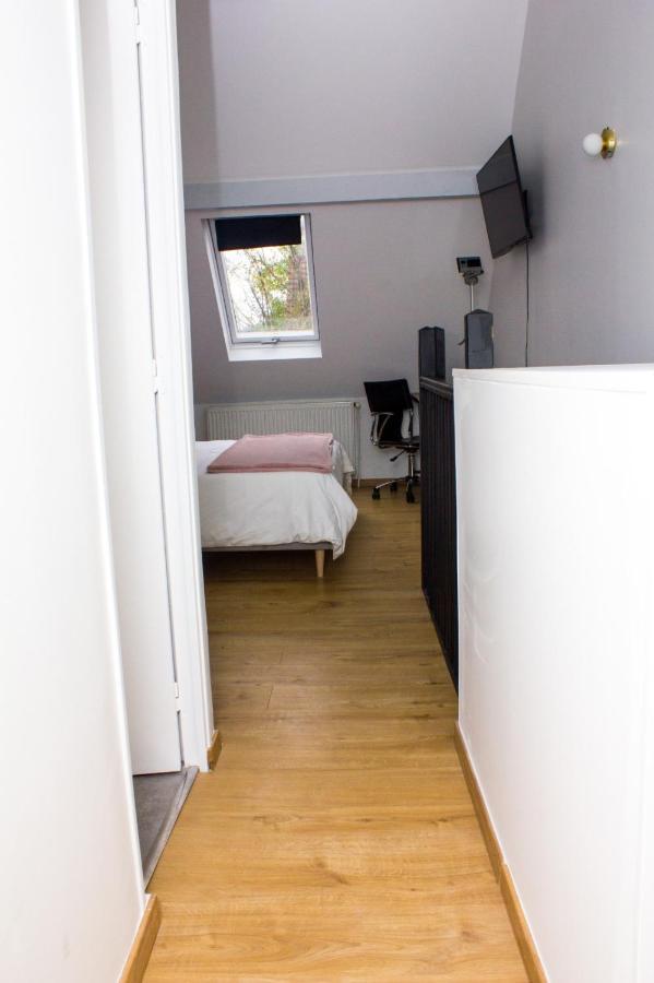 F2 Duplex Chez L'Aventuriere Pres Disneyland 르와시 앙 브리 외부 사진